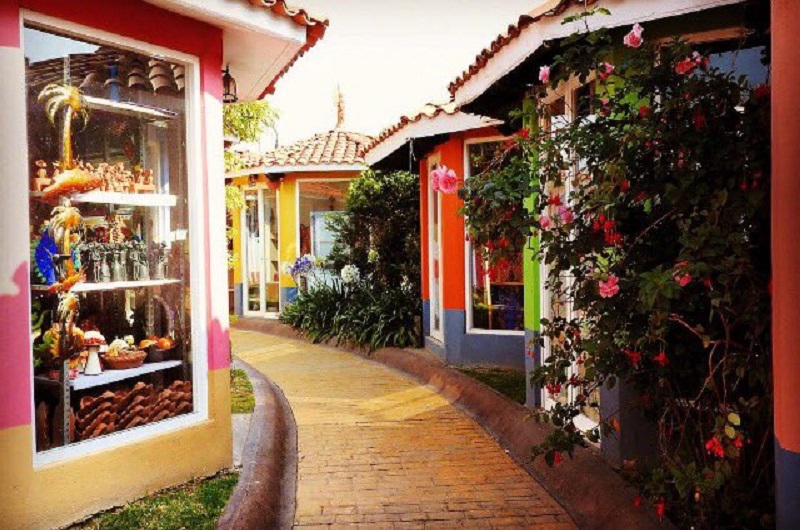  MERCARDO DE ARTESANIAS BY METEPEC - Habibi World Travel & Tour